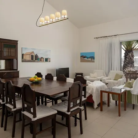 Casa Da Ninha By An Island
